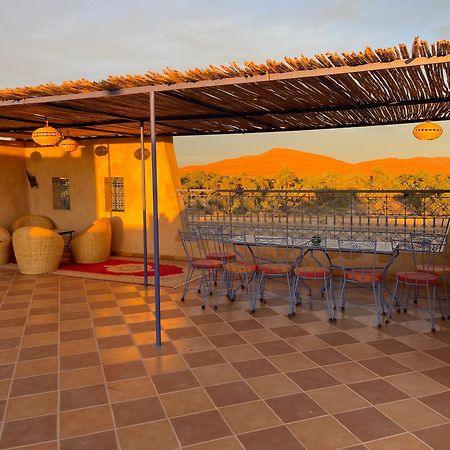 Riad Les Jardins De מרזאוגה מראה חיצוני תמונה