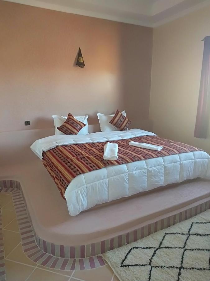 Riad Les Jardins De מרזאוגה מראה חיצוני תמונה