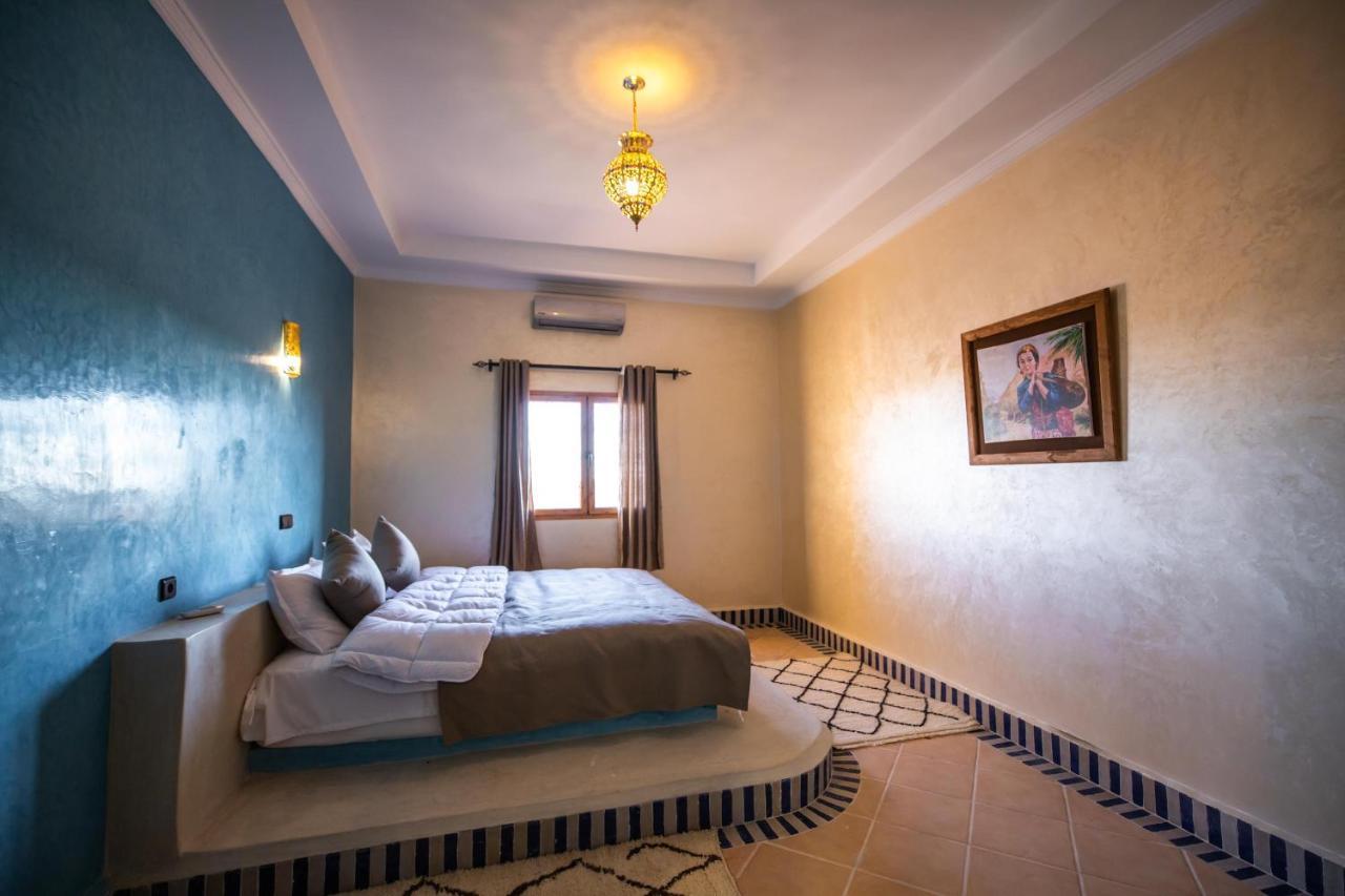 Riad Les Jardins De מרזאוגה מראה חיצוני תמונה