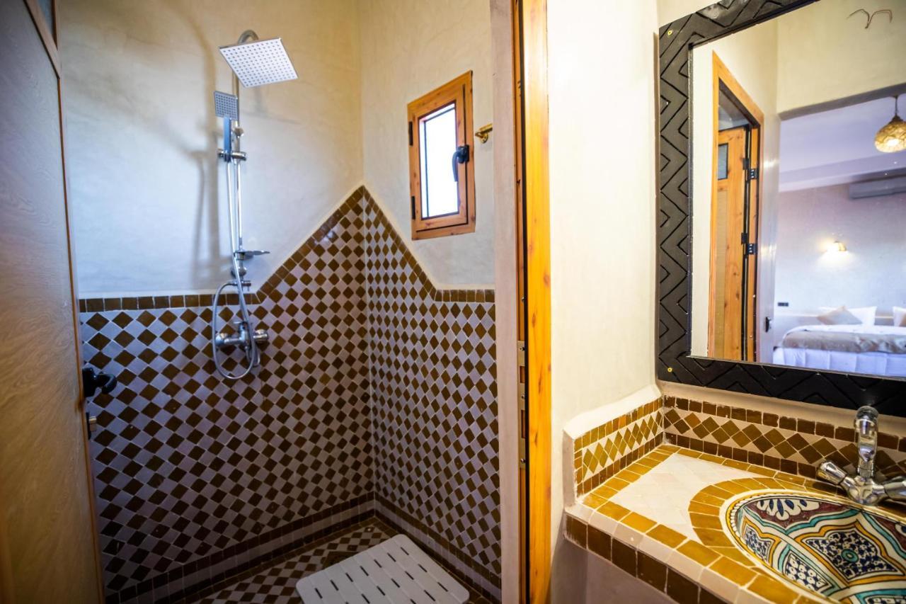 Riad Les Jardins De מרזאוגה מראה חיצוני תמונה