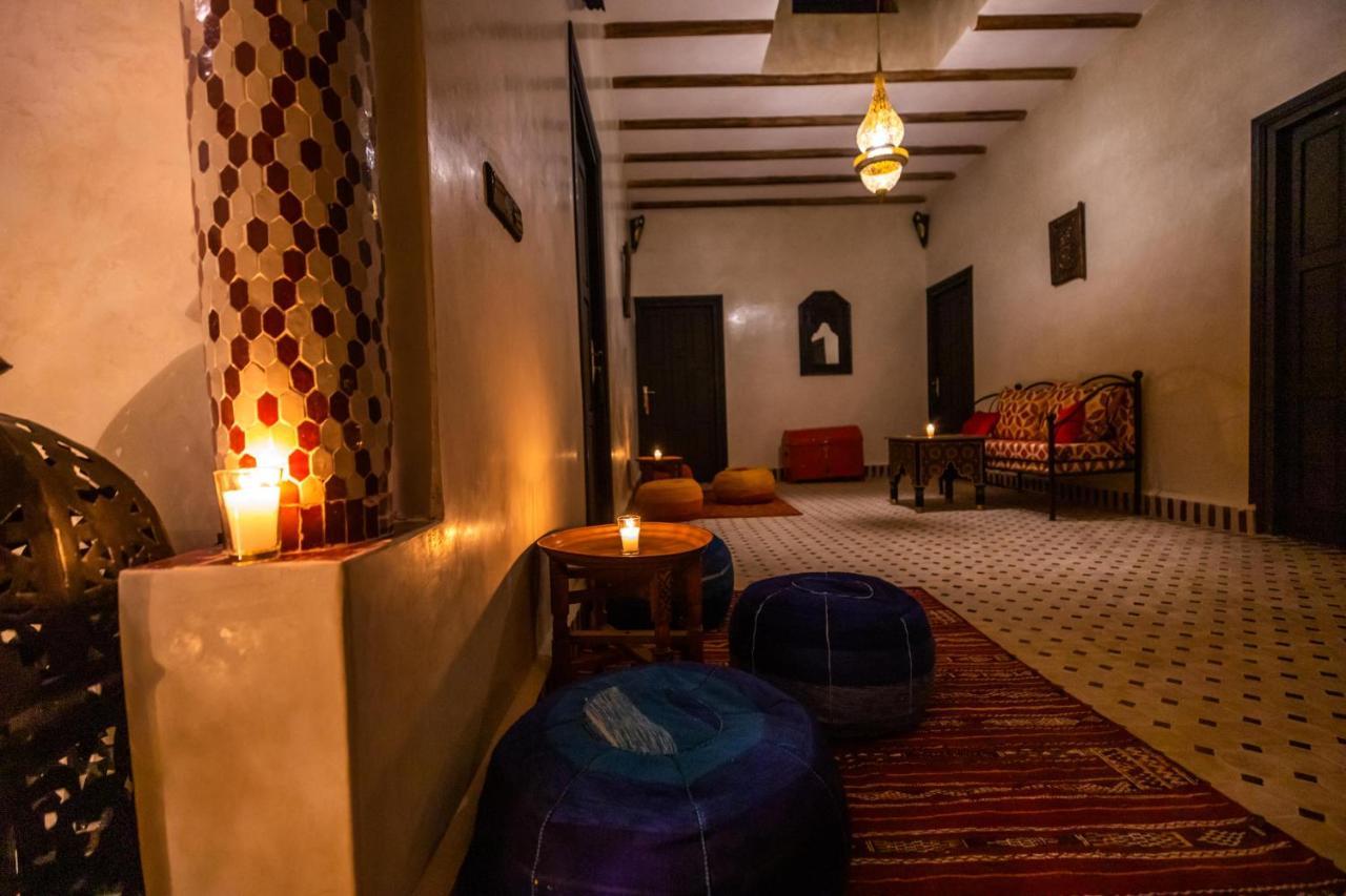 Riad Les Jardins De מרזאוגה מראה חיצוני תמונה