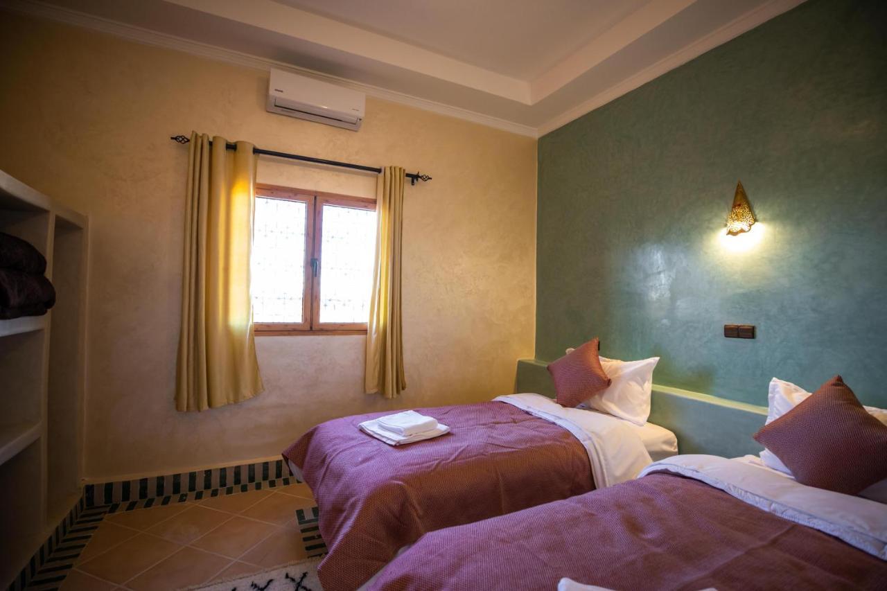Riad Les Jardins De מרזאוגה מראה חיצוני תמונה