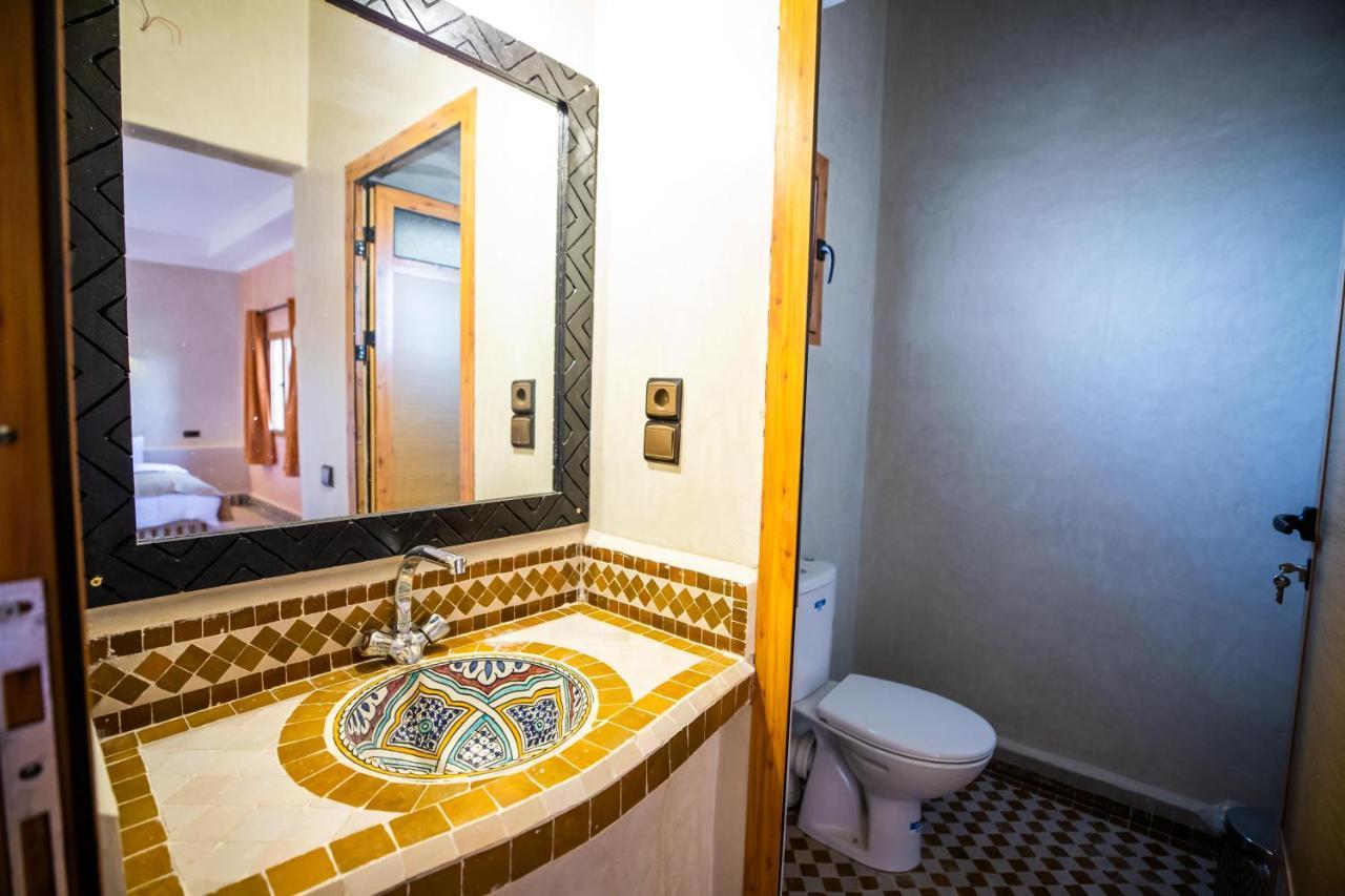Riad Les Jardins De מרזאוגה מראה חיצוני תמונה