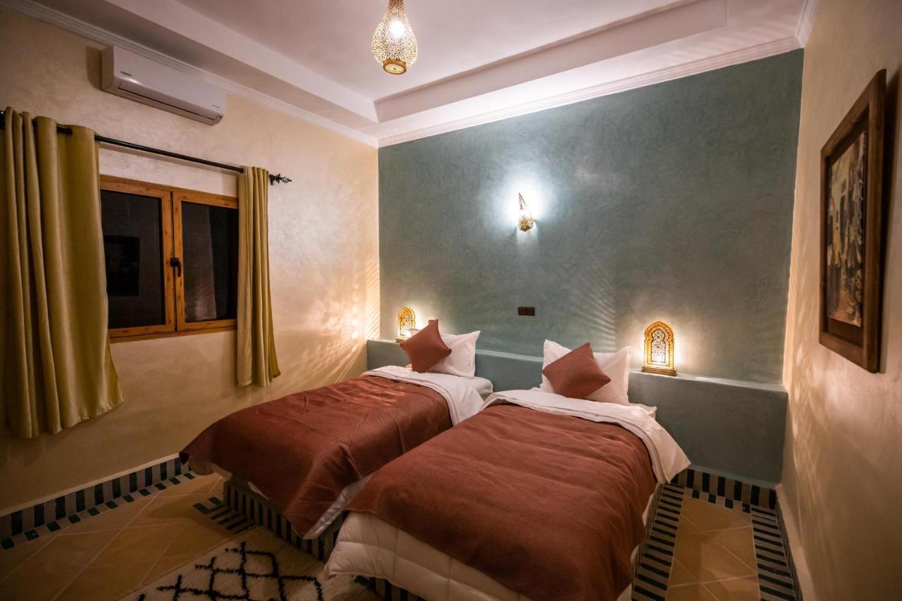 Riad Les Jardins De מרזאוגה מראה חיצוני תמונה