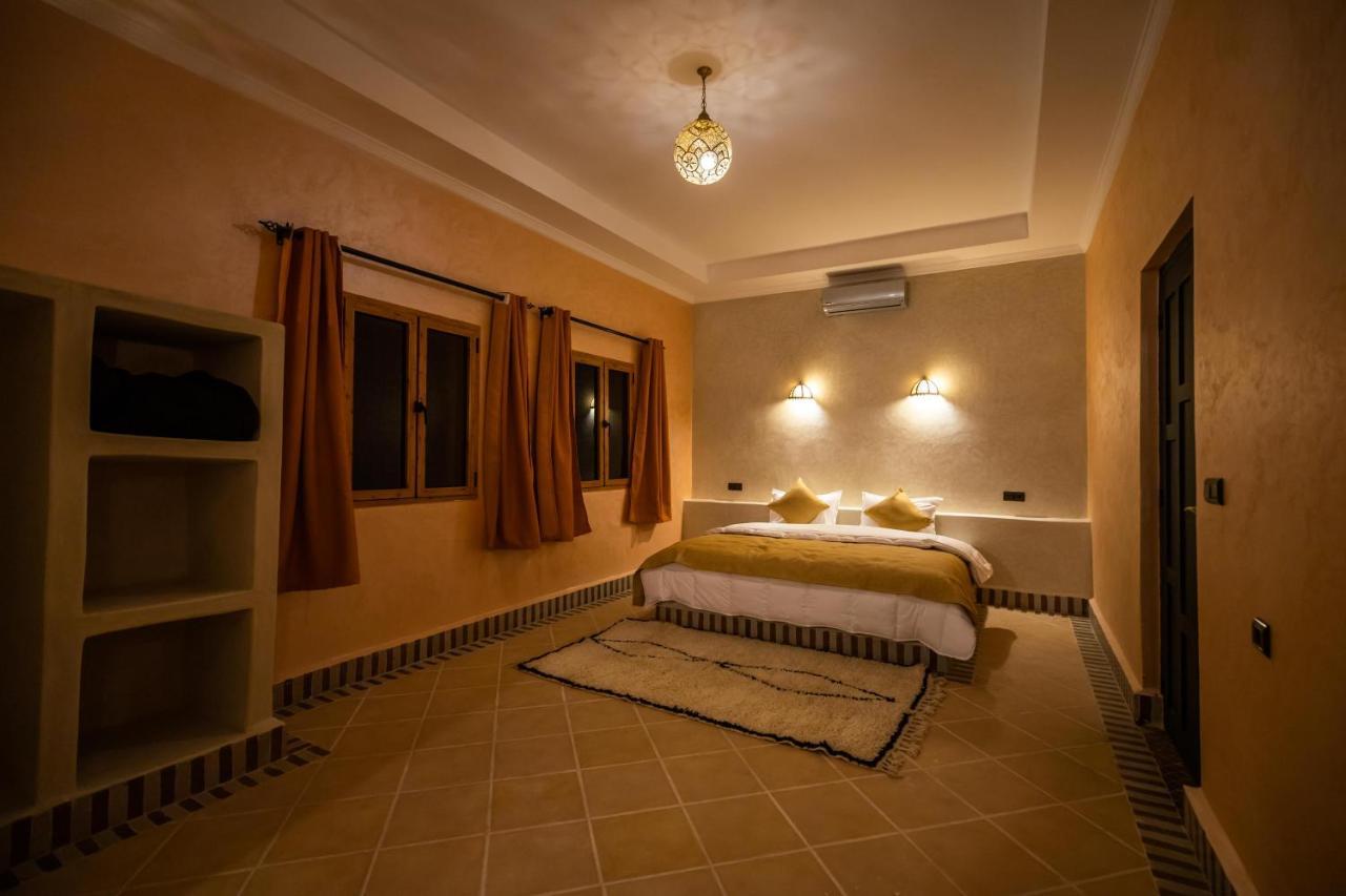 Riad Les Jardins De מרזאוגה מראה חיצוני תמונה
